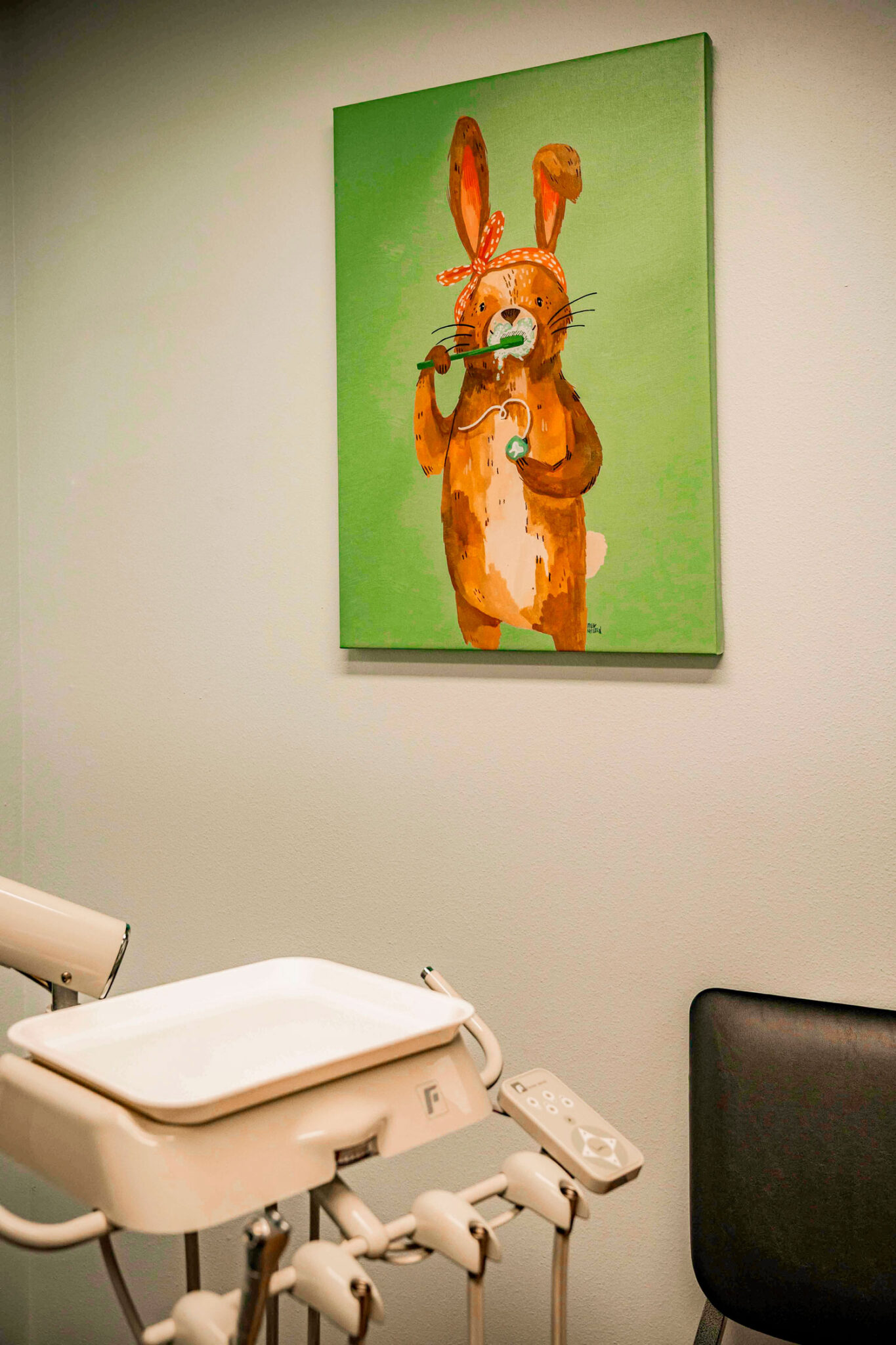 Bend Children's Dentistry Pediatric Exam Room